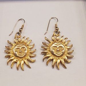 VINTAGE 1990's GOLD-TONE PIERCED EARRINGS